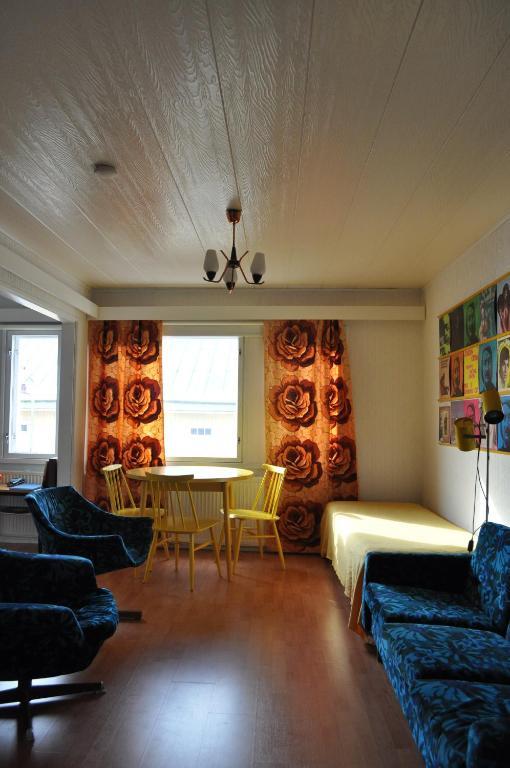 Apartment Hotel Kuukkarin Kortteeri Pori Habitación foto