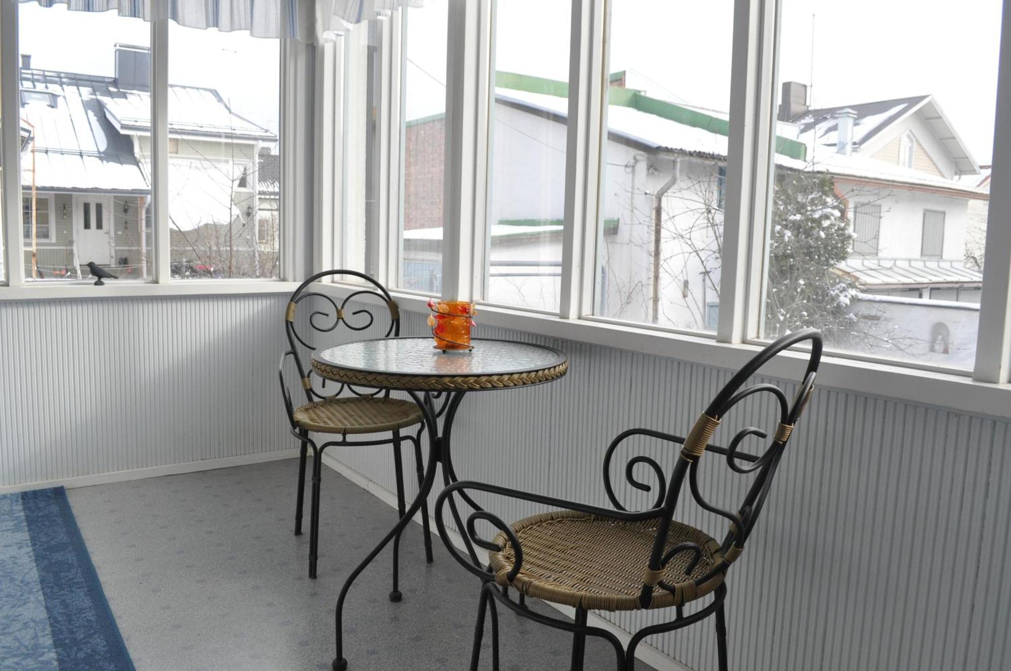 Apartment Hotel Kuukkarin Kortteeri Pori Exterior foto